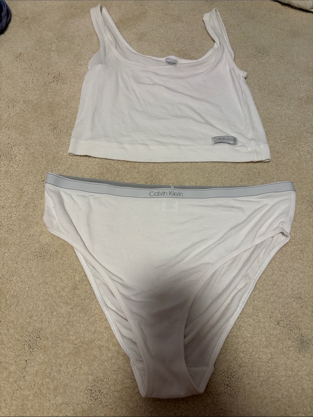 Calvin Klein White Ribbed Crop Soft Bralette & Bikini Brief Set M top XL bottom
